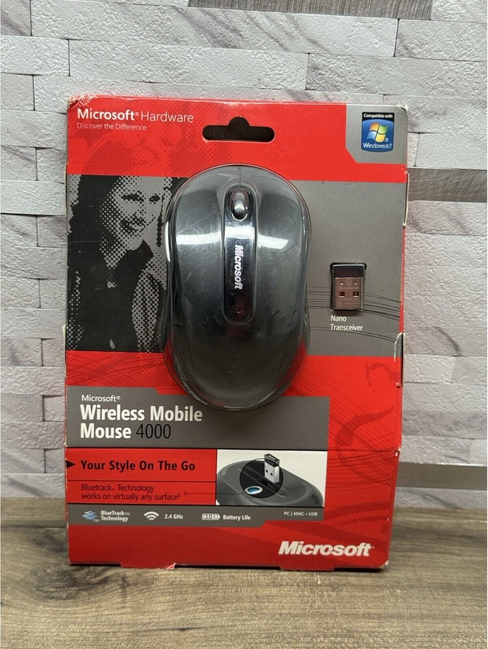 Microsoft Mobile 4000 Wireless BlueTrack Mouse 1383, 1447 Windows 7 Sealed NOS
